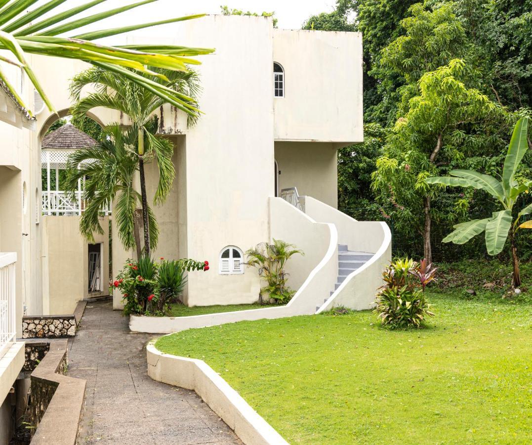 Pampered In Paradise Near Ian Fleming Airport Ocj Ocho Rios Zewnętrze zdjęcie